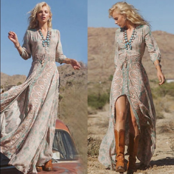 Dresses & Skirts - Mazy Maxi Dress - New